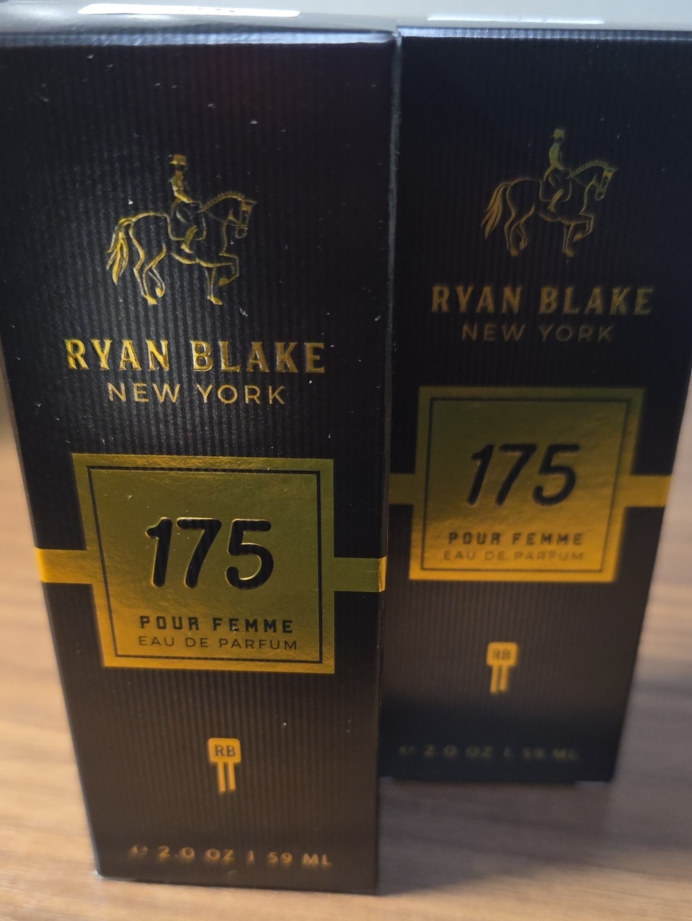 Luxury Black & Gold Fragrance Box - 175